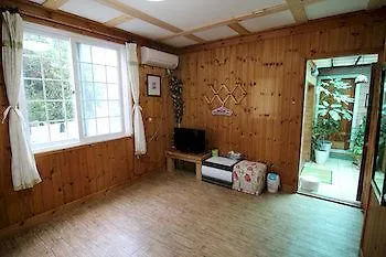 Ebbnsae Pension Jeju Sydkorea