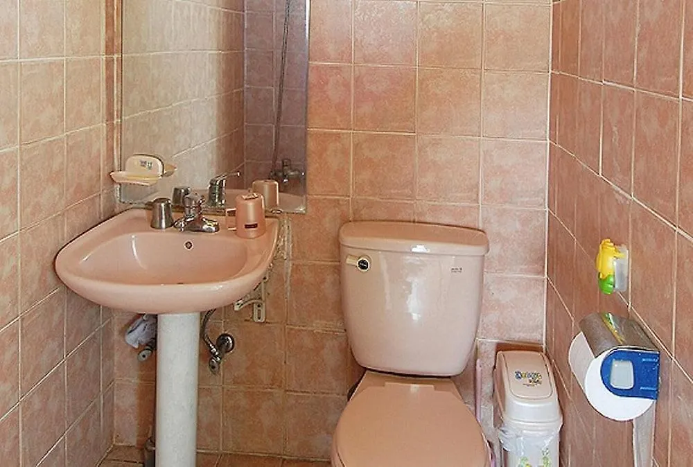 Ebbnsae Pension Jeju 2*,
