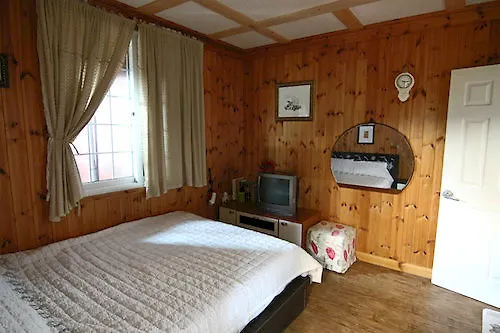 Ebbnsae Pension Jeju Resort